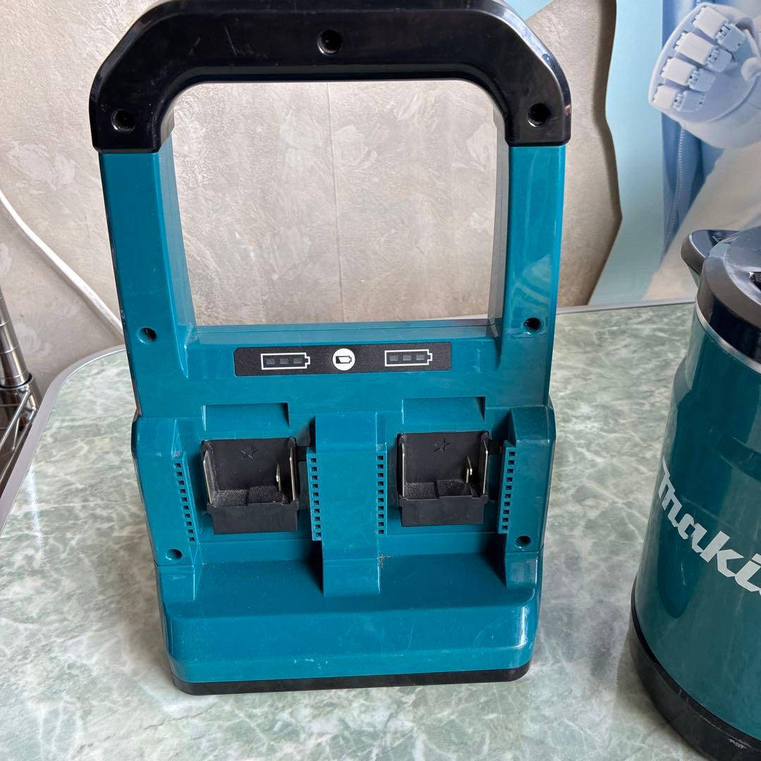 Makita ハンドル付き 36V バッテリー式電気ケトル 整理番号Aカ