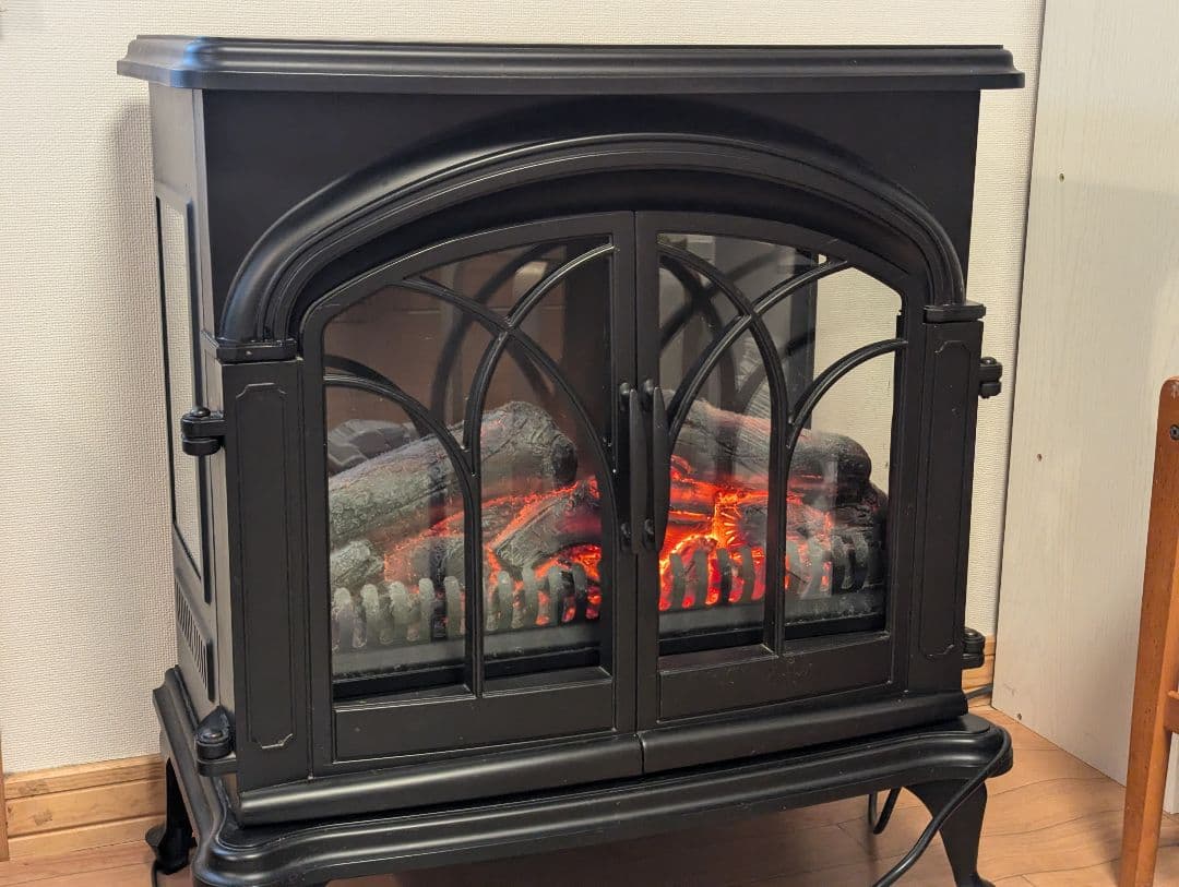 ニトリ ワイド暖炉型ファンヒーター IQ BK BLT-999B-3-BK