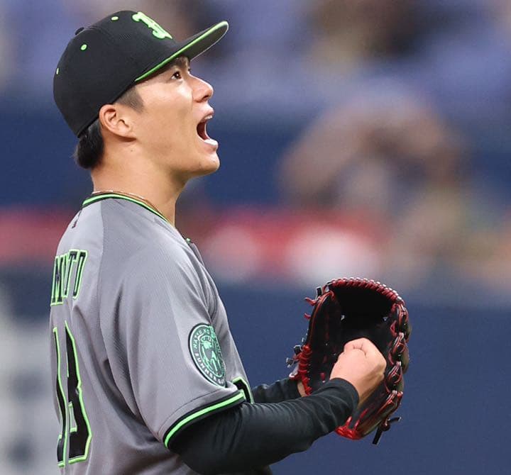 Bs山本由伸 直筆サイン - メルカリ