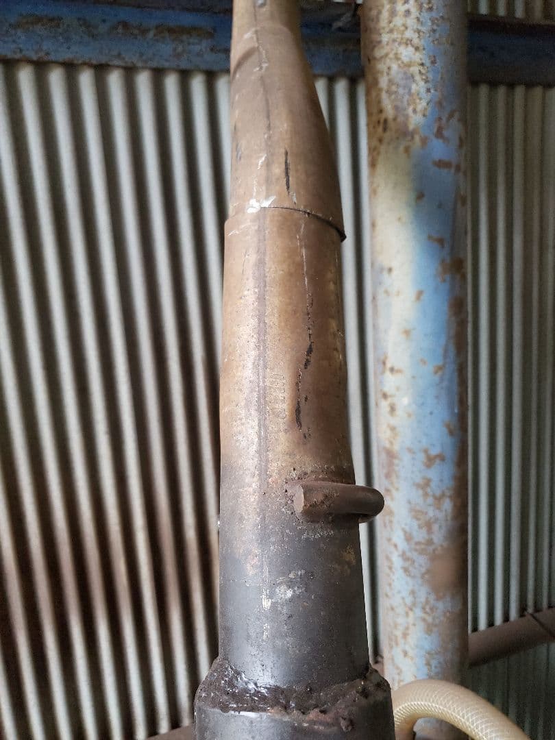 サバーバン c1500 タホ 95-99マフラー フローマスター