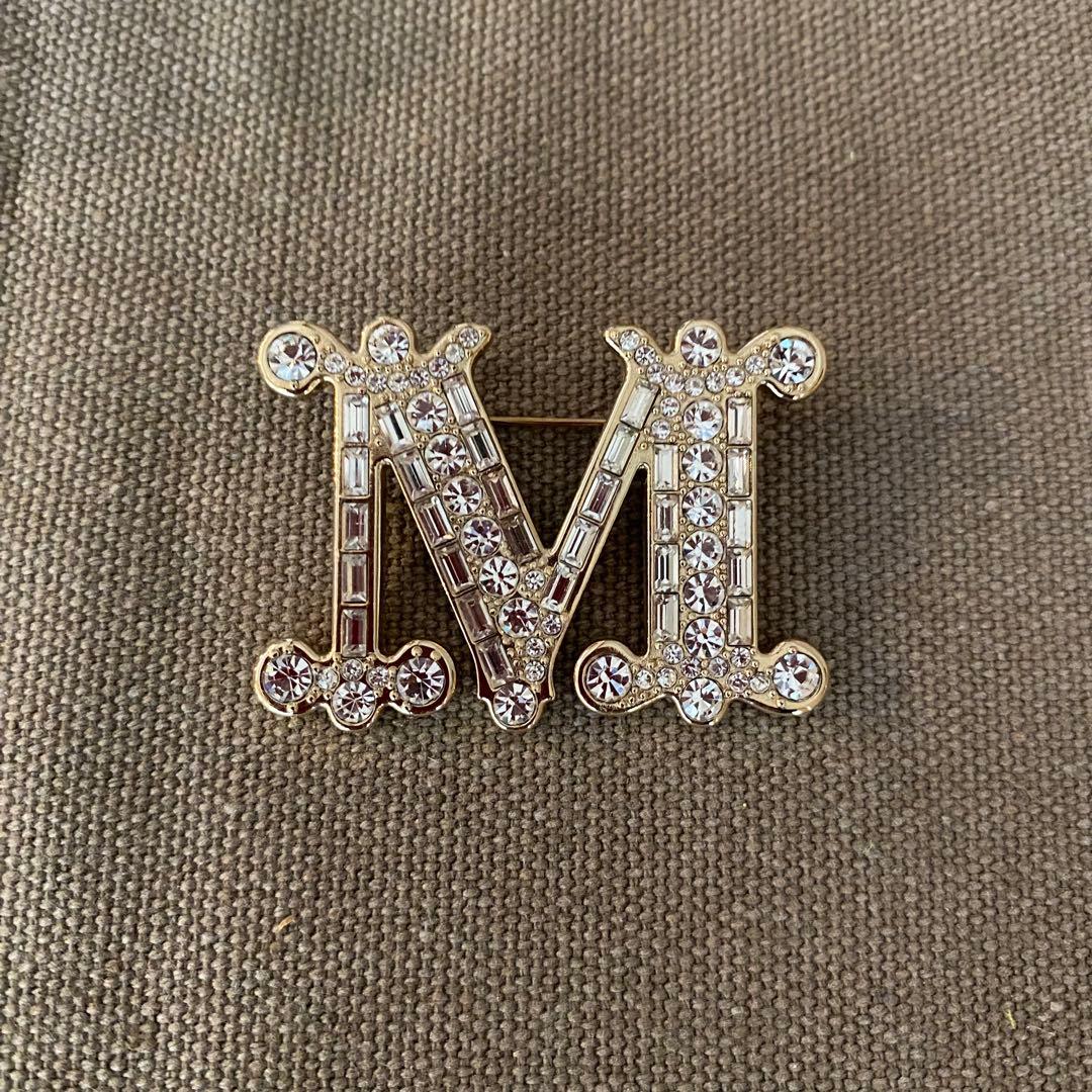 M*l様 MAX MARA マックスマーラ ブローチ ゴールド レディース 楽天市場】マックスマーラ Max Mara ブローチ ゴールド レディース