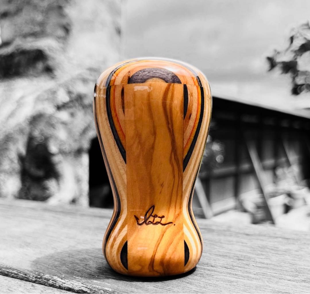 シフトノブ ウッド スケボーリメイク オリーブウッド ハンドメイド