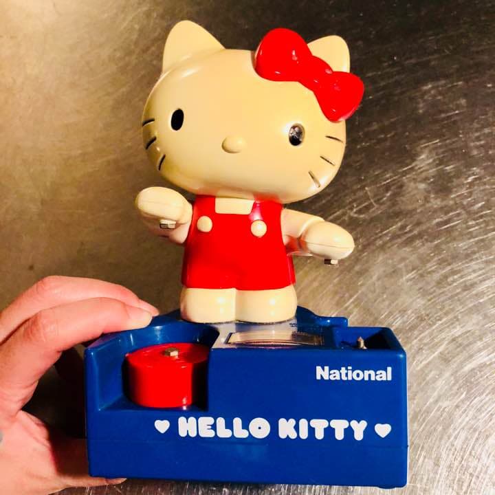 ナショナル サンリオ ハローキティ 電池チェッカー FF-999 - メルカリ