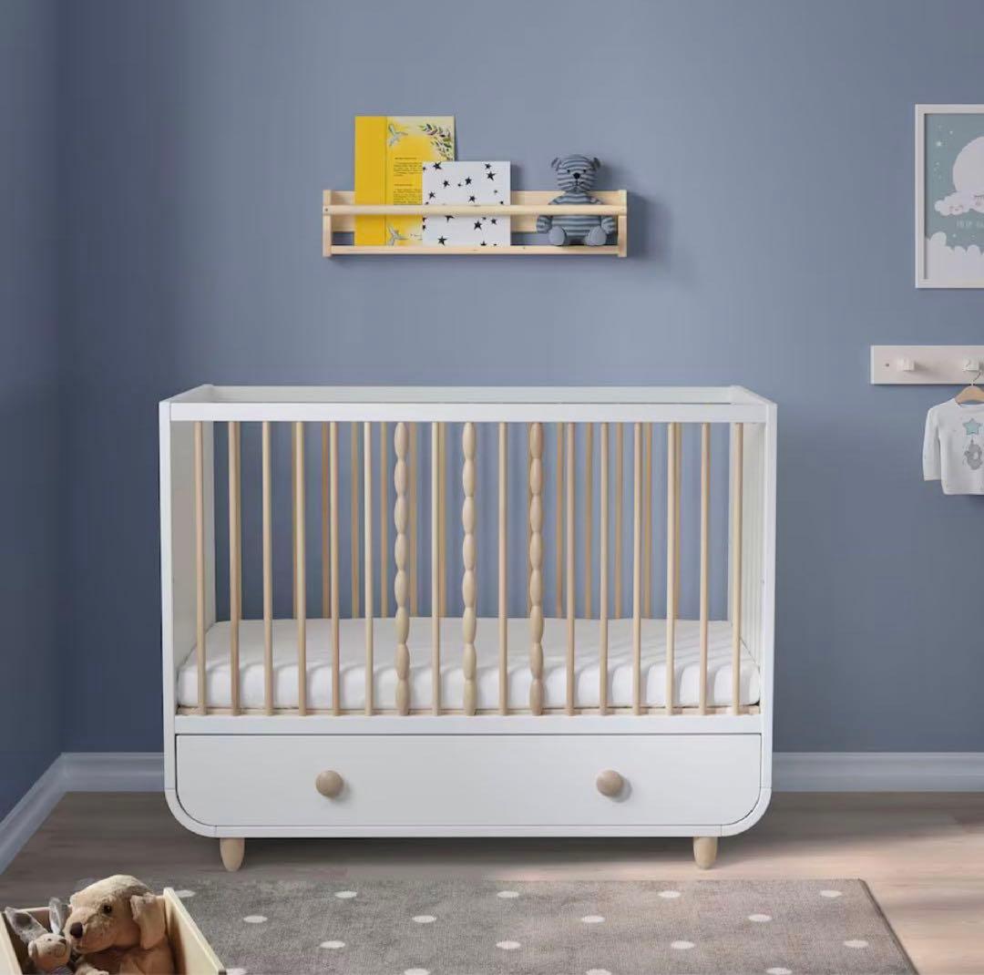 IKEA MYLLRA/ミルラ ベビーベッド 引き出し付き木製 IKEA/イケア/通販】MYLLRA ミルラ ベビーベッド 引き出し付き