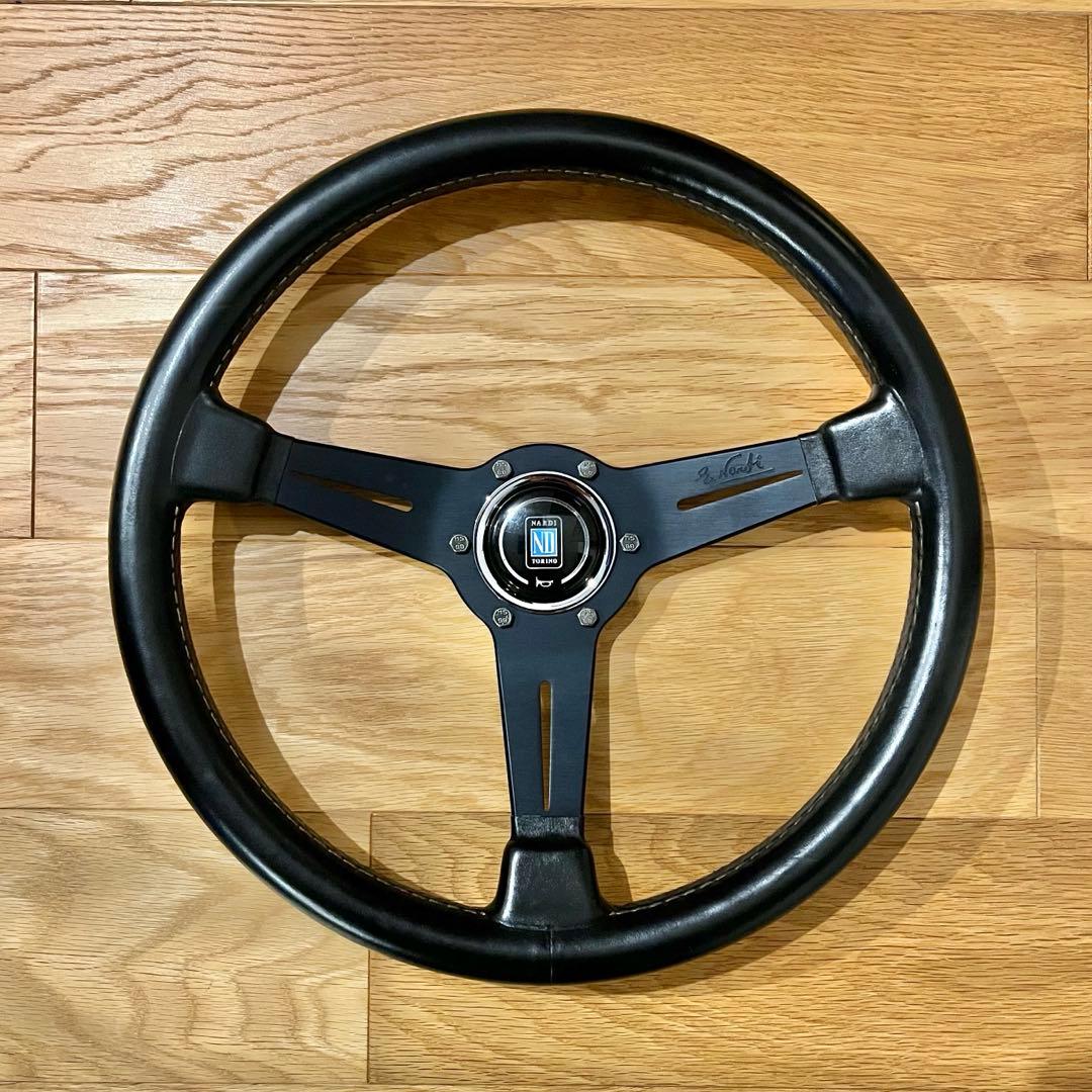 NARDI classic ナルディ クラシック 36Φ FET刻印あり NARDI/ナルディ CLASSIC（クラシック） ブラックレザー/シルバー