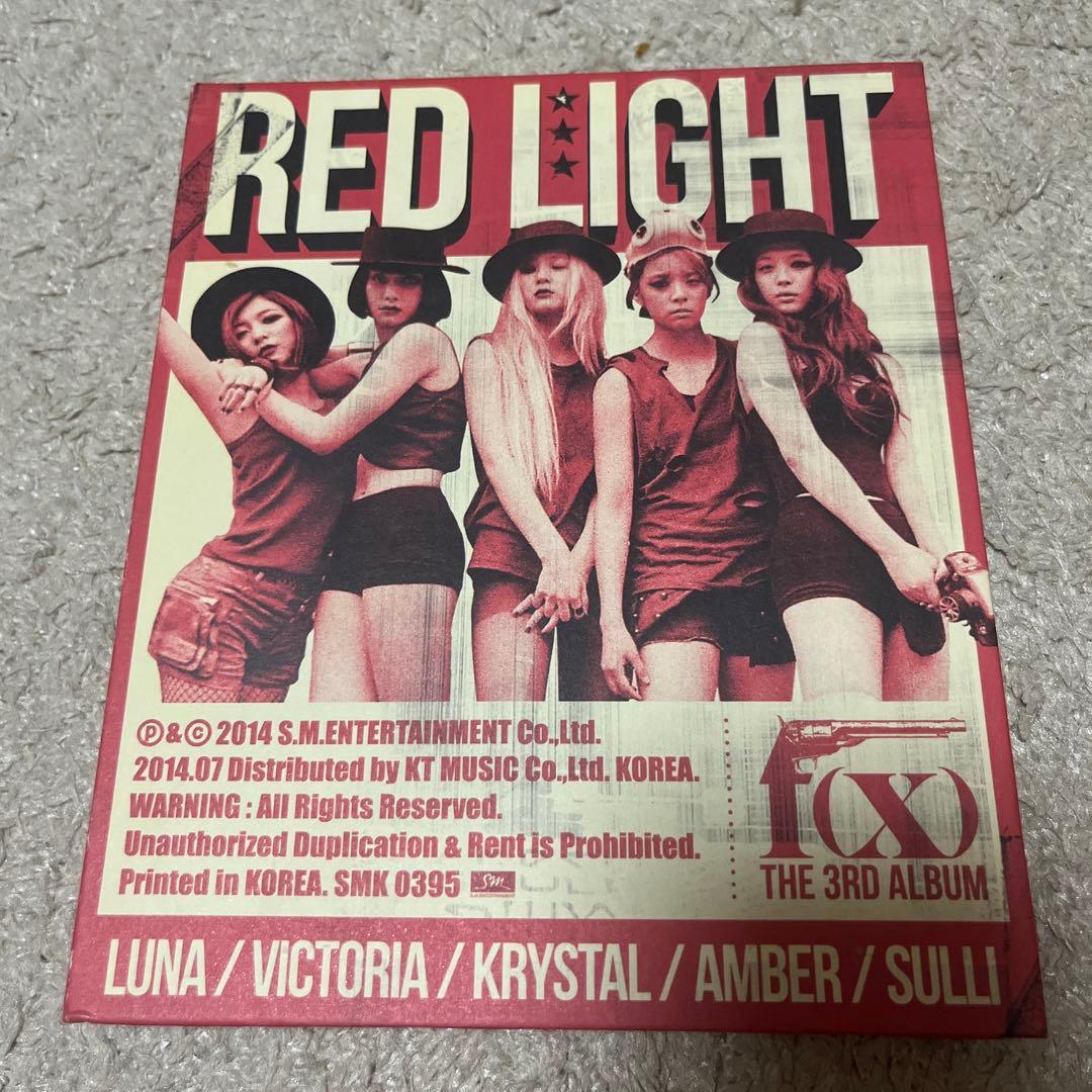 f(x) RED LIGHT 3rd Album トレカ＋ステッカー - メルカリ