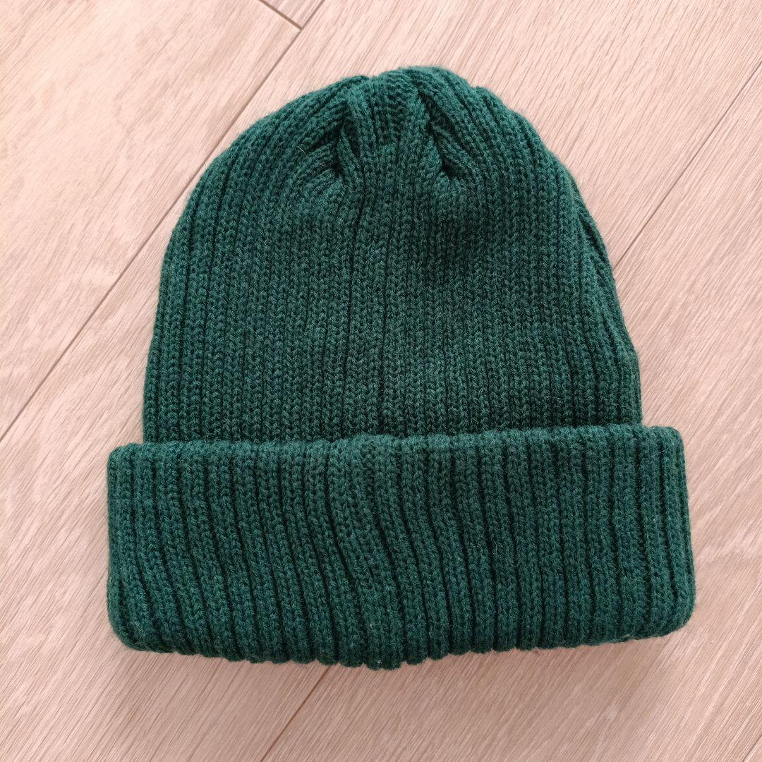 ダークグリーン ニット帽 ねないこだれだ刺繍付き - メルカリ