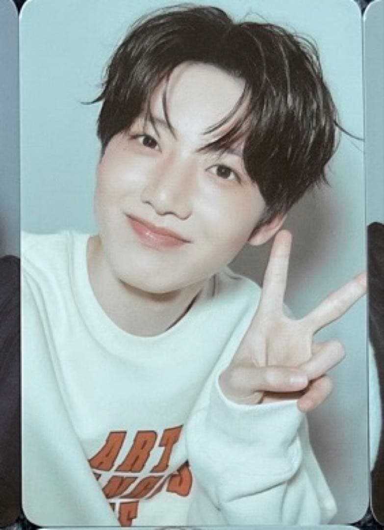 treasure wonderwall トレカ 缶バッジ ジュンギュ - メルカリ