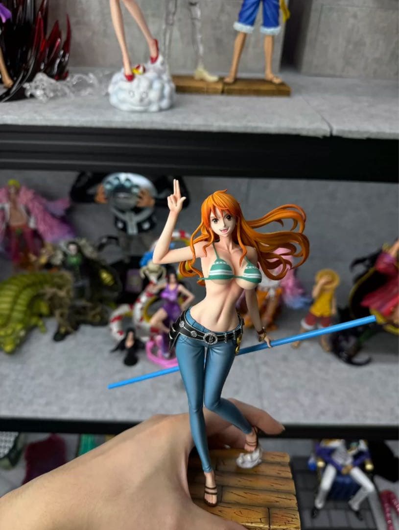 ワンピース C2 スタジオ ナミ ガレージキット フィギュア 完成品