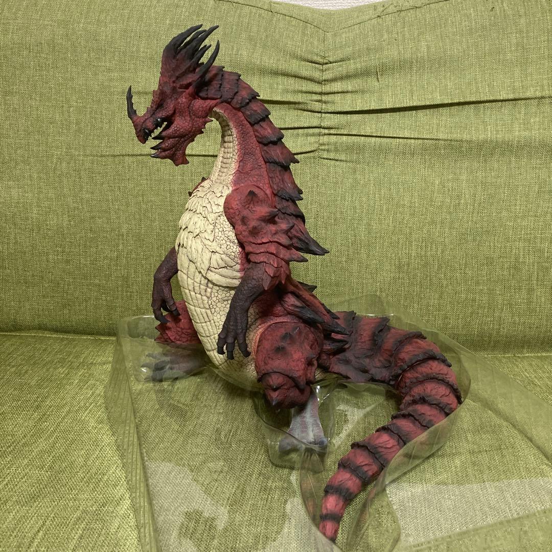 CCP モンスターハンター ギガソフビシリーズ 01 ラオシャンロン - メルカリ