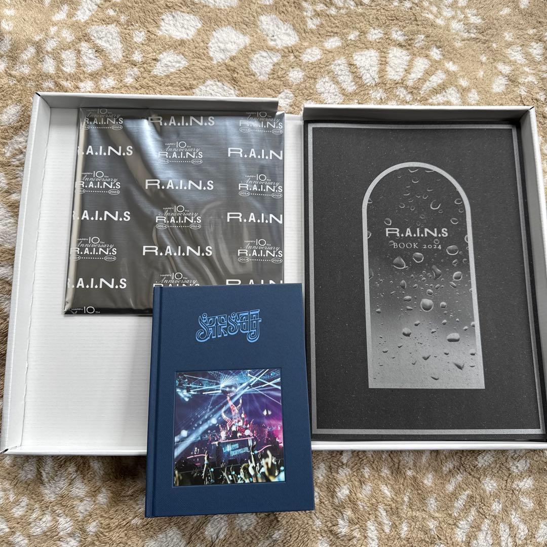 R.A.I.N.S BOOK 2024 10周年記念 セカオワ - メルカリ
