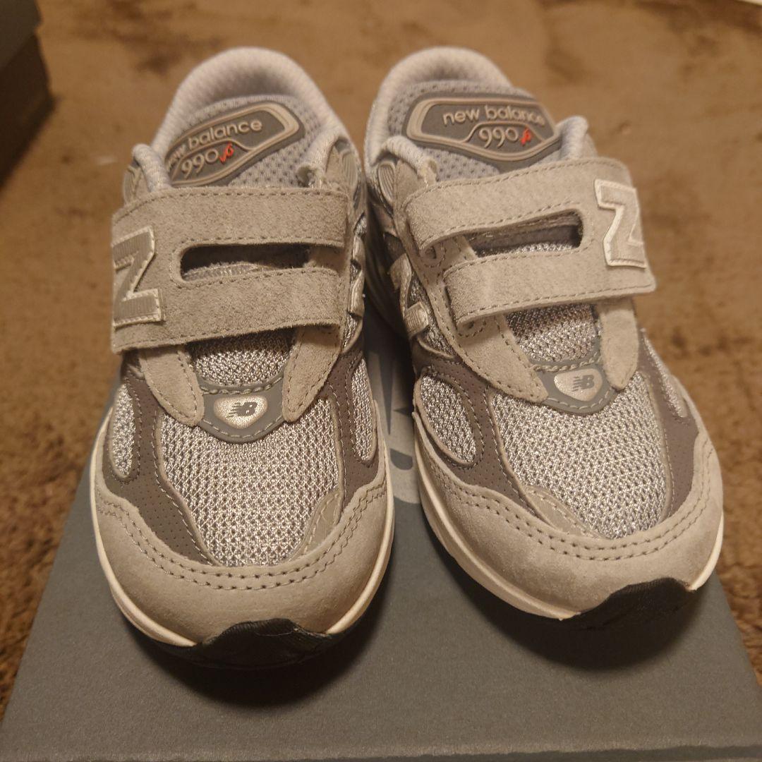 キッズ用　New Balance 990V6 スニーカー 17.0cm グレー