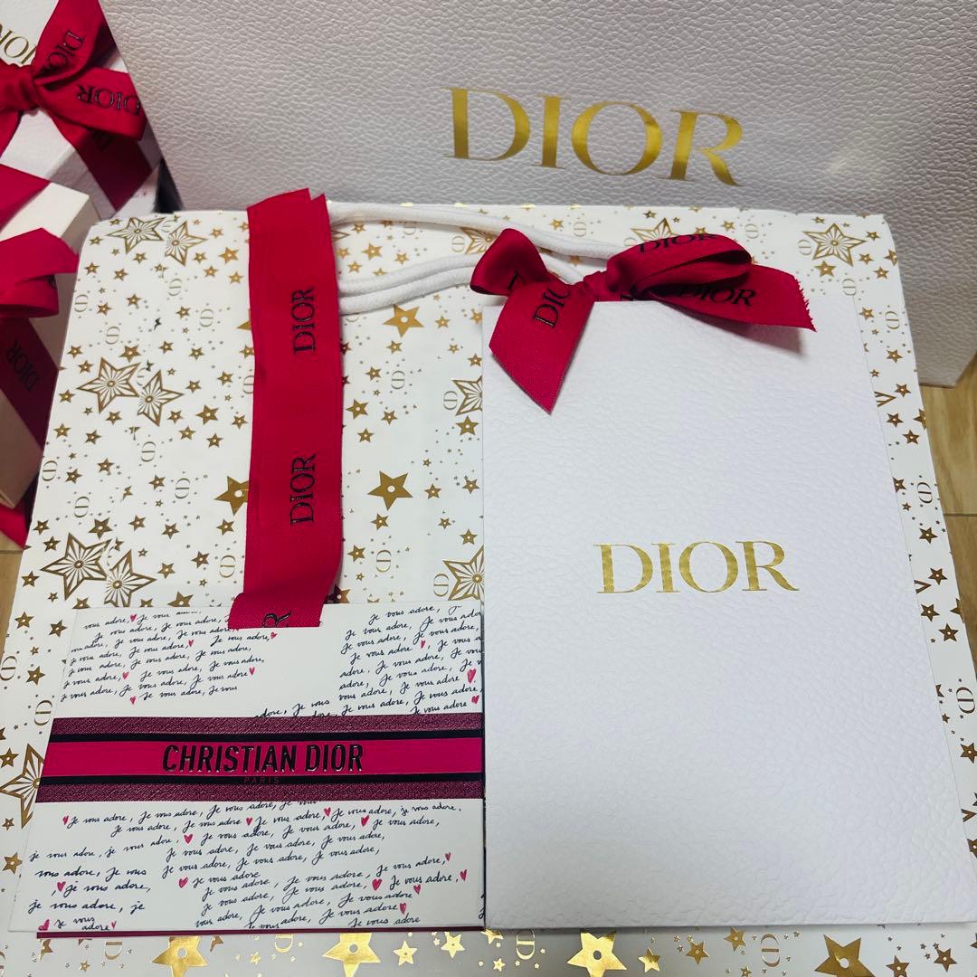 Di or ショッパーギフト ボックス2026バレンタイン限定 美品 - メルカリ