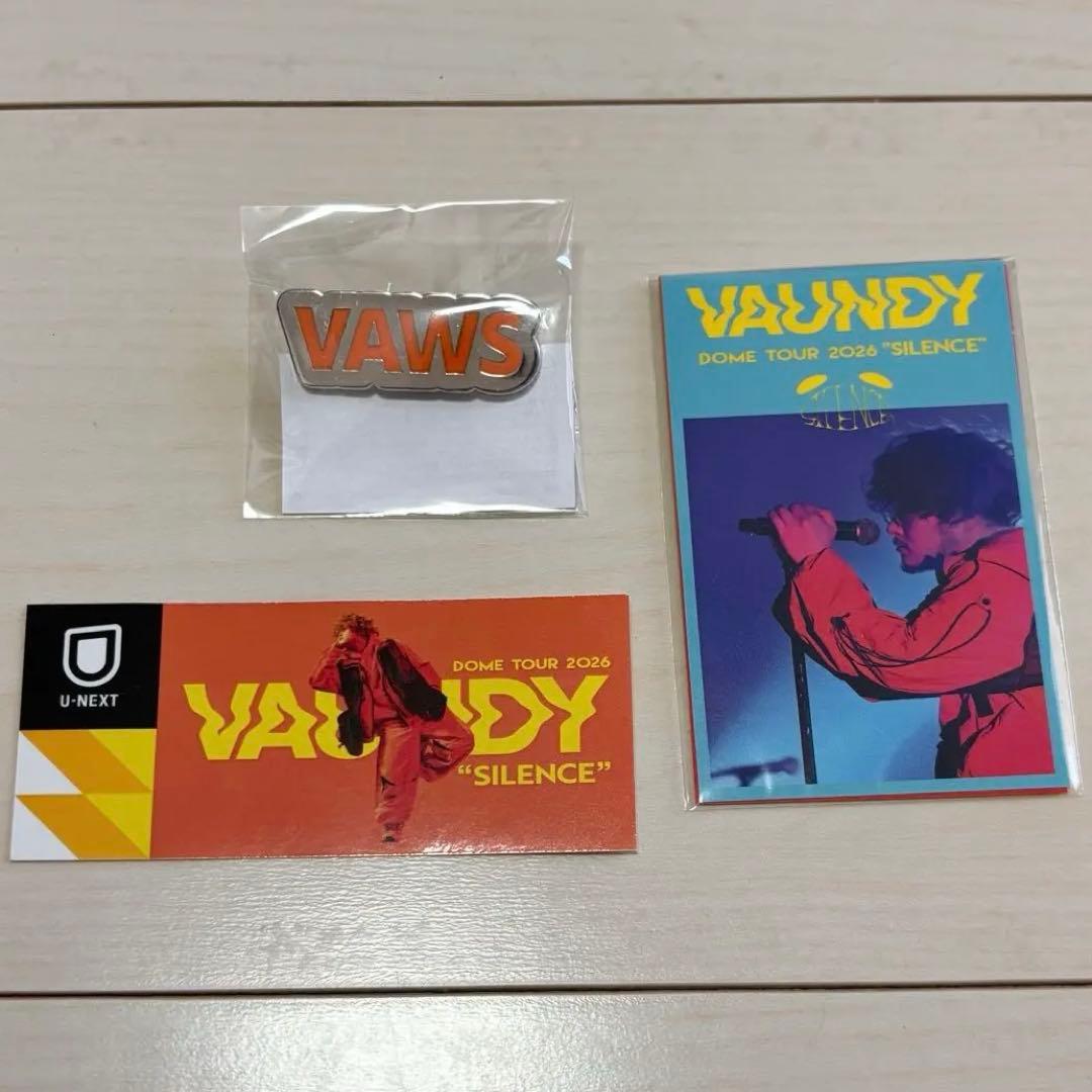 Vaundy ドーム限定ステッカー 4種 Vaws限定 ピンズ ピンバッチ - メルカリ