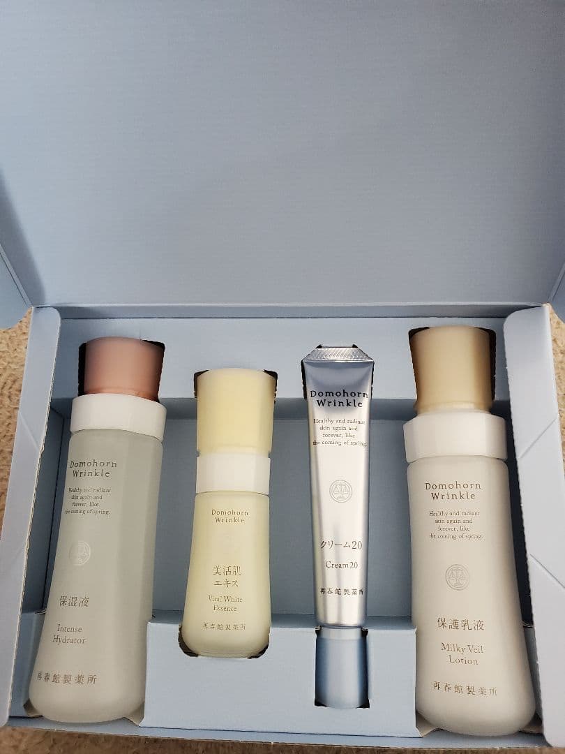 新品!未開封 ドモホルンリンクル リニューアル品保湿液120mL保護乳液100m ドモホルンリンクル 保湿液 リニューアル品｜Yahoo!フリマ（旧PayPay