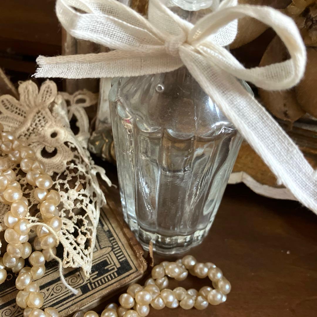 フランスアンティーク香水瓶 パフュームボトル 香水ビン 気泡 - メルカリ