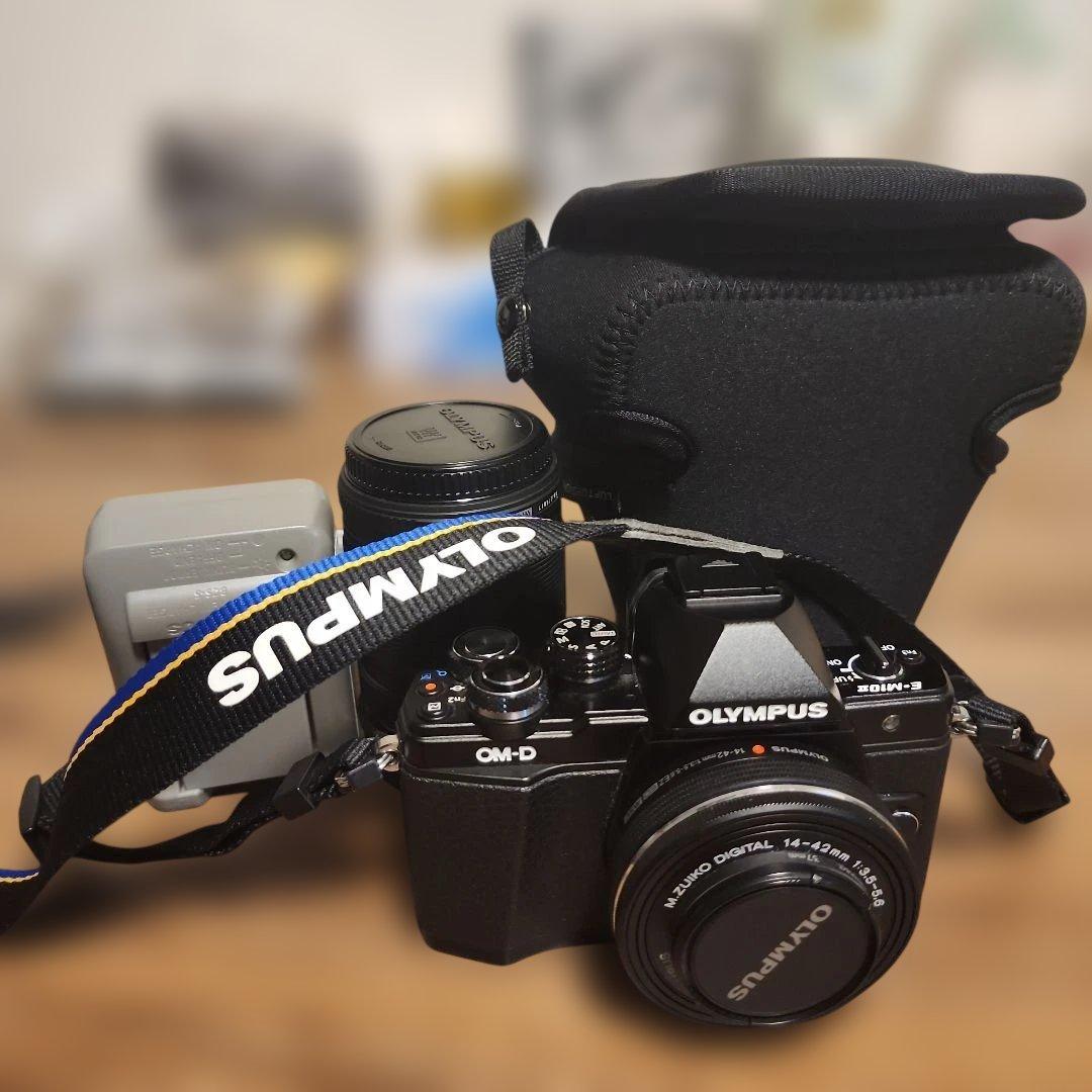 OLYMPUSOM- MARK II 14-42mm&40-150mm レンズ Olympus M.Zuiko Digital 40-150 mm 1:2.8 PRO Lens with MC-1.4 1.4X