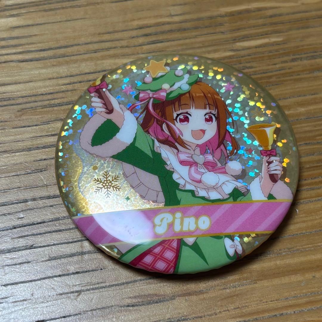 ちろぴの クリスマス缶バッジ ぴのさん② - メルカリ