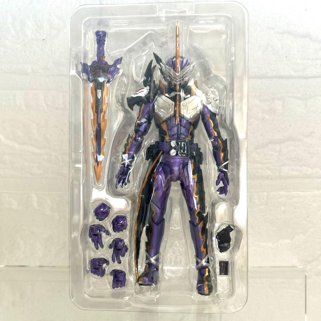 s.h.figuarts 仮面ライダーカリバー