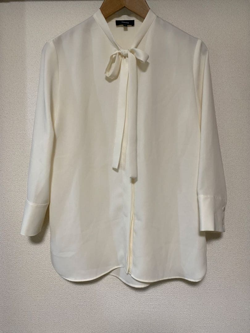 セオリー ジョーゼットタイブラウス アイボリー Sサイズ ボウタイ 長袖