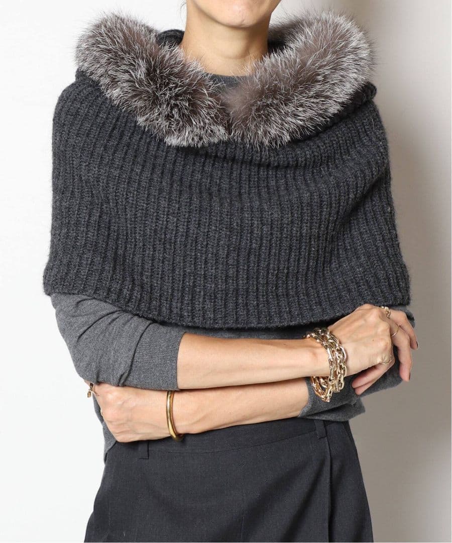 【FRATELLI TALLI／フラテリタリー】fox furバラクラバ MUSE de Deuxieme classe（ミューズデドゥーズィエムクラス）の「fox