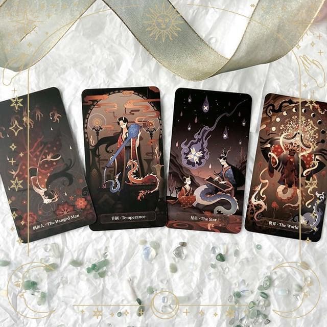 正規品タロットカード】超美麗デッキ✨入手困難希少レア✨ドラゴン／龍