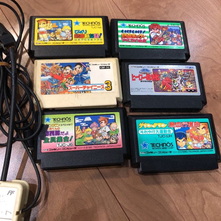 ファミコン 初代 カセット 3Pコントローラー セット - メルカリ