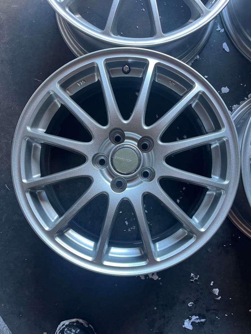 アルミホイール16×6.5J ET46 5穴PCD100 プリウス　ウィッシュ他