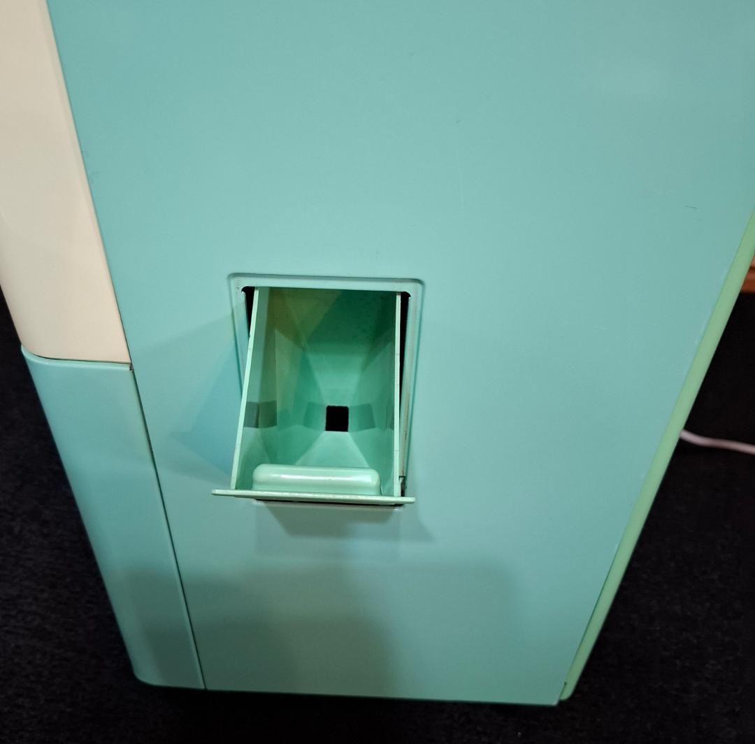 気まぐれ価格！昭和レトロ brother FAN FAN 冷風扇 可動品 - メルカリ