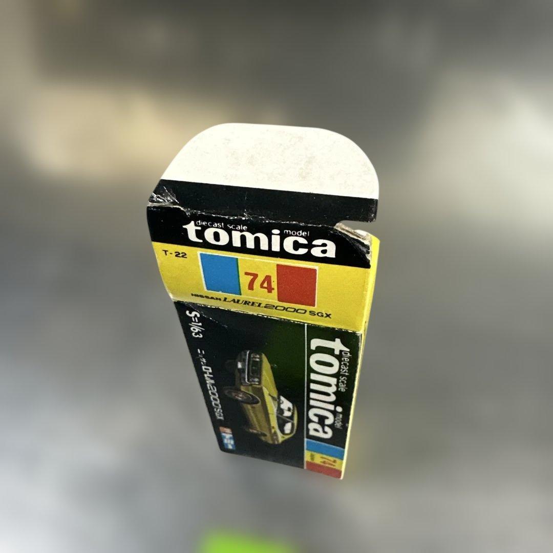 トミカ Nissan Laurel 2000 SGX ミニカーオリジナル黒箱付 トミカ