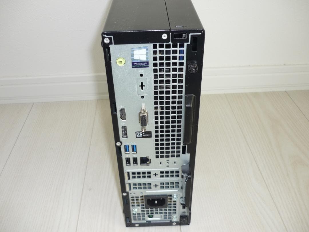 DELLOptiPlex3060 第8世代i3-8100 メモリなし/HDDなし - メルカリ