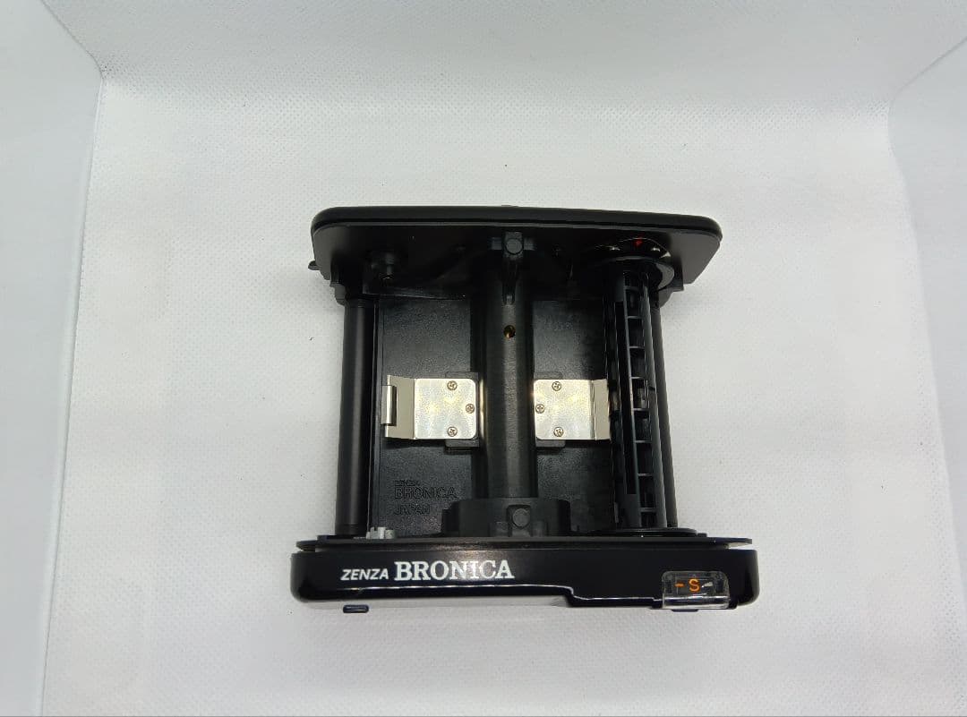 ゼンザブロニカGS-1 6x7 ❨AEプリズムファインダ-G 他多数添付❩ ①