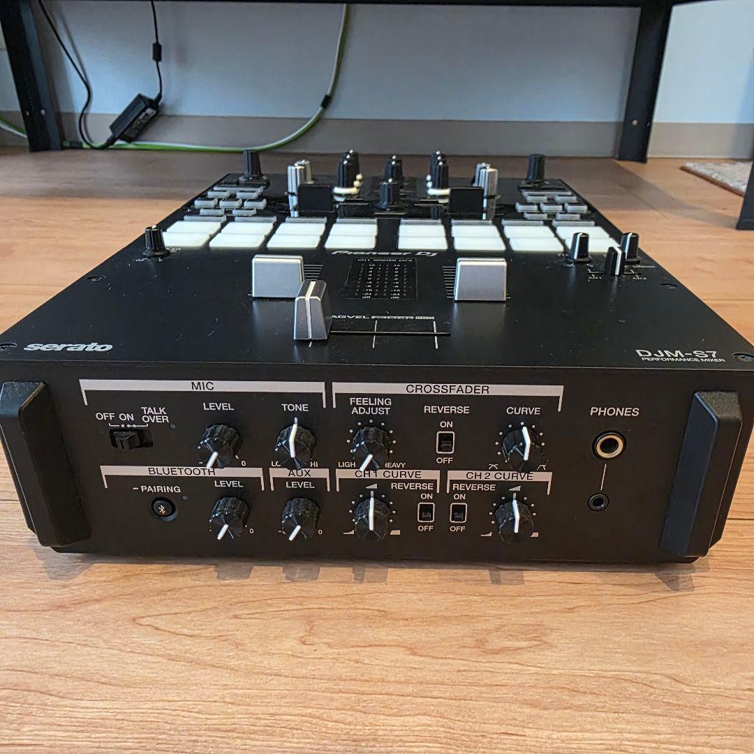 ほぼ未使用品】Pioneer DJ DJM-S7
