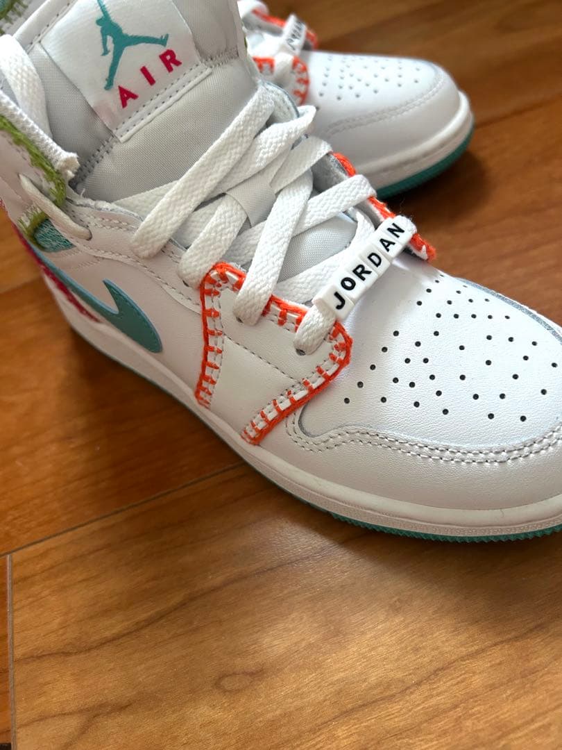 NIKE Air Jordan 1 Mid ホワイト/ターコイズ / オレンジ - メルカリ