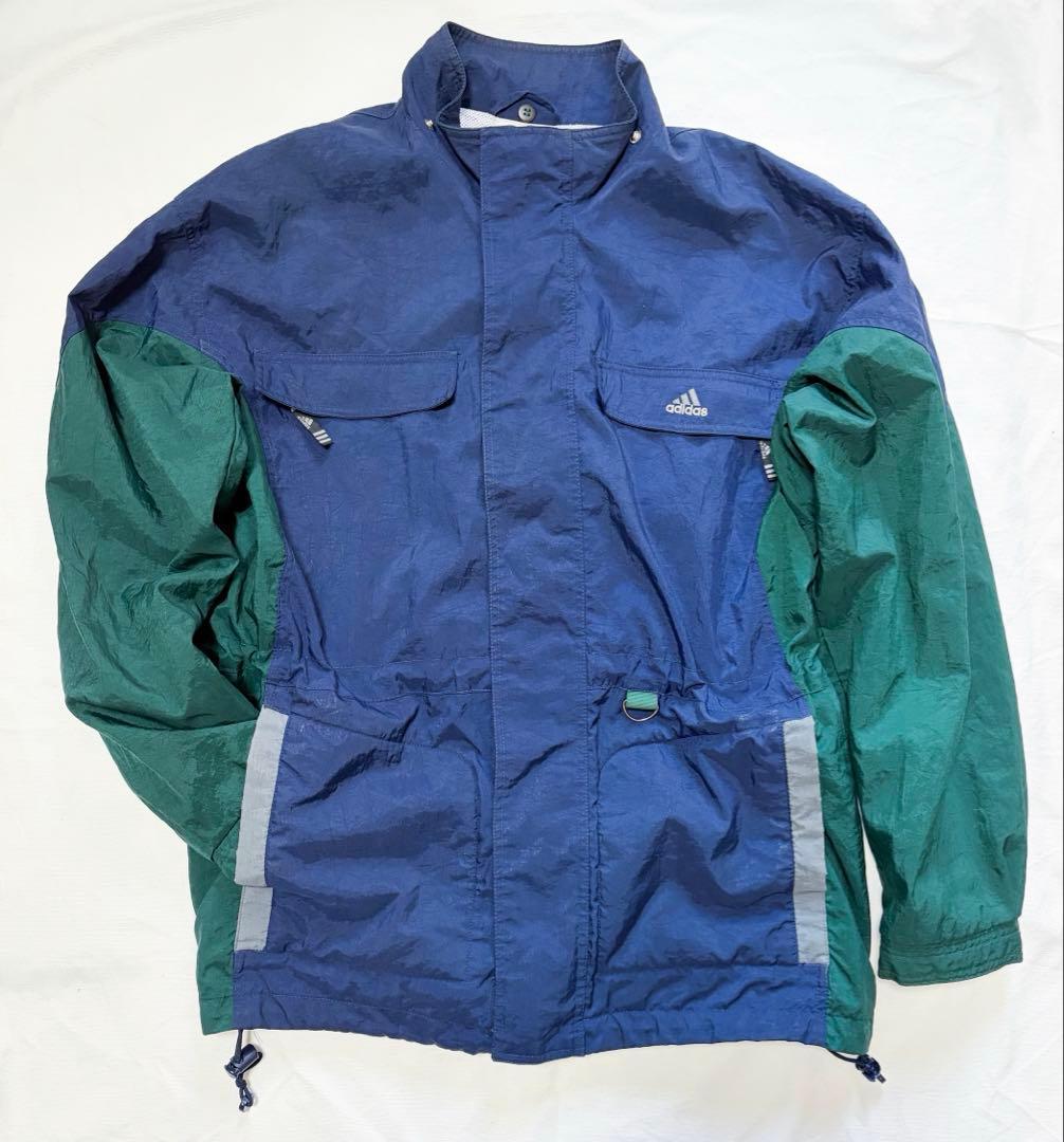 90s アディダス adidas ナイロンジャケット万国旗タグ 背面ロゴ 刺繍