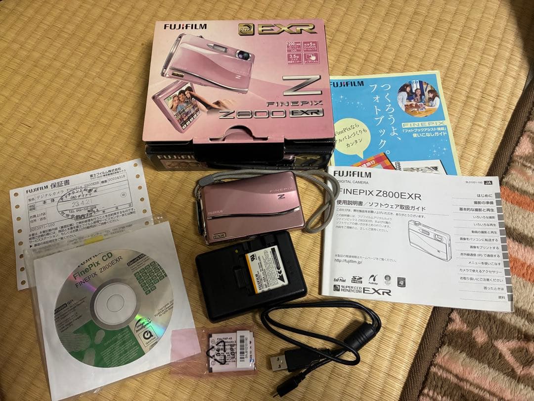 富士フイルム FUJIFILM FinePix Z800 EXR ピンク 中古：B(並品)】フジフイルム FinePix Z800EXR ピンク | 2415250291326