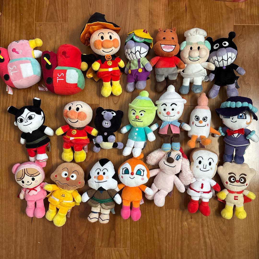 アンパンマンキャラクターぬいぐるみ21体セット - メルカリ