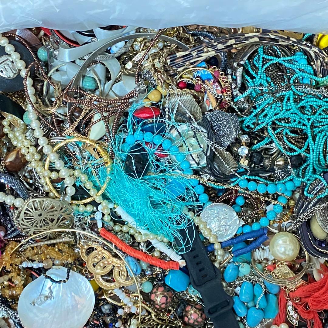 大量 まとめ売り ジャンク 未選別 アクセサリー色々⑤ 約6.6