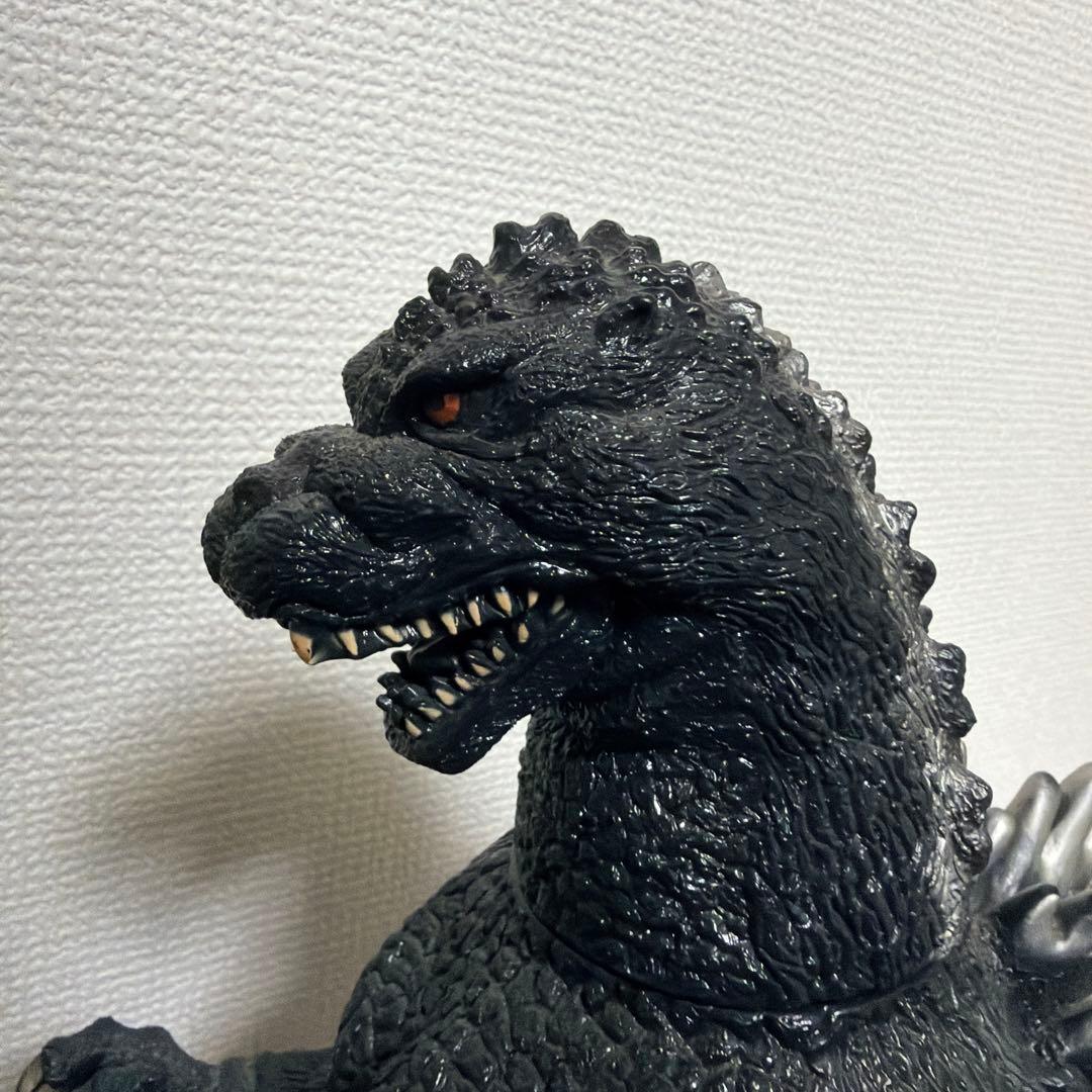 特大 ゴジラ 1991 ソフビ 全長約52cm 高さ約35cm バンダイ - メルカリ