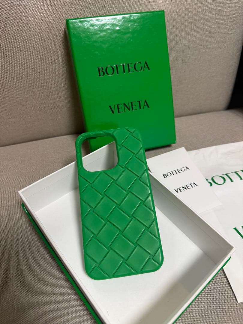 ✴︎MFF✴︎ さま専用 BOTTEGA VENETA グリーン iPhoneケースBOTTEGA