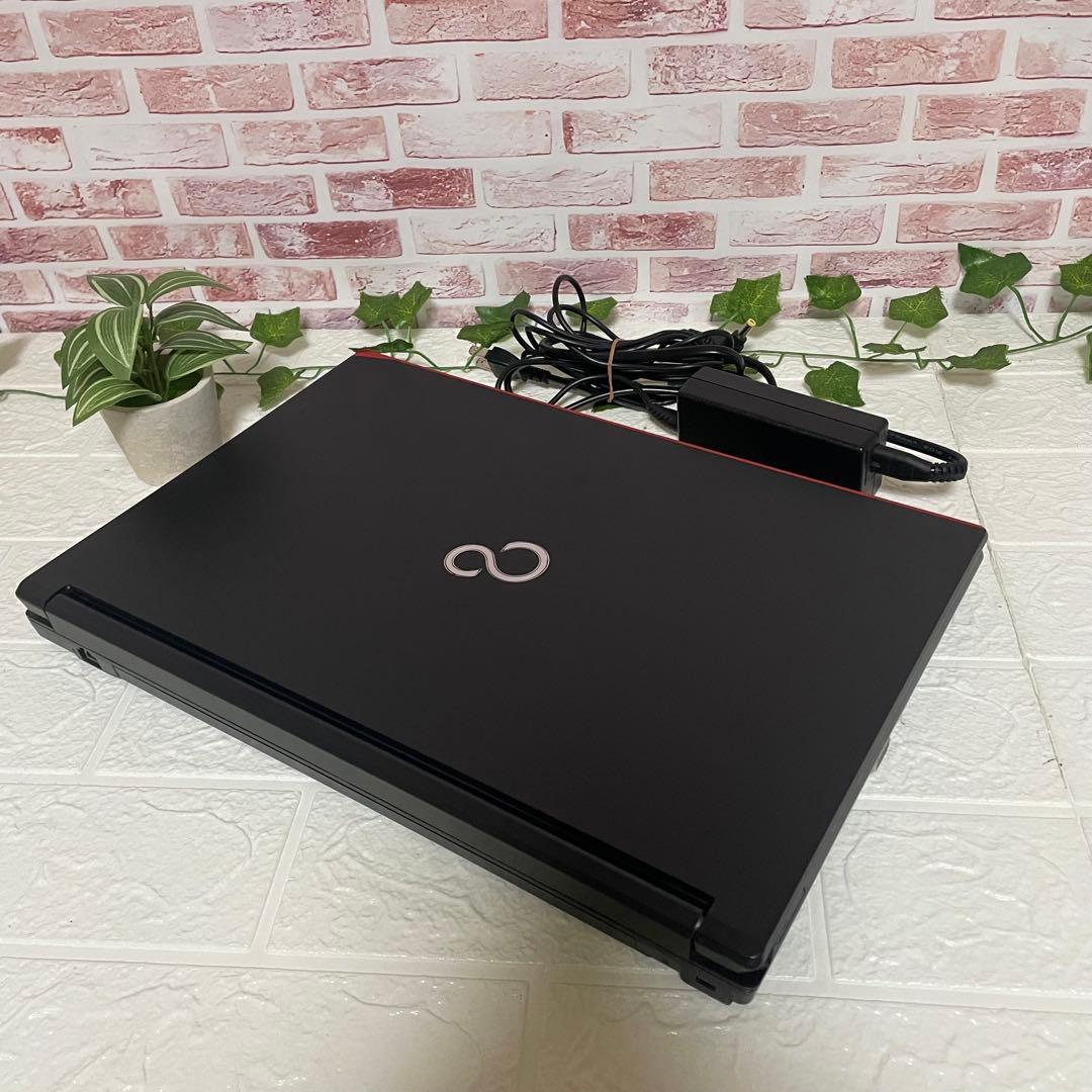 ☆美品SSD128GB メモリ8GB☆A574/M 高解像度 ノートPC291