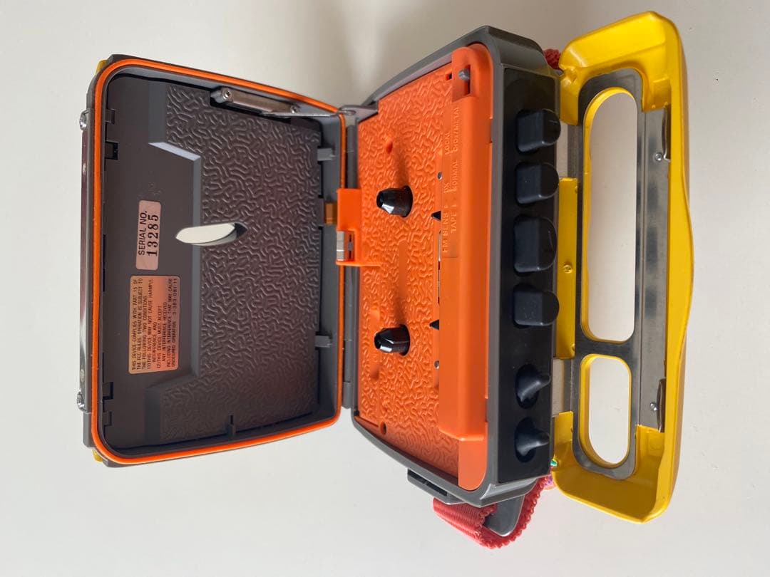 Sony sports ソニースポーツカセットウォークマン WM-FS495 - メルカリ