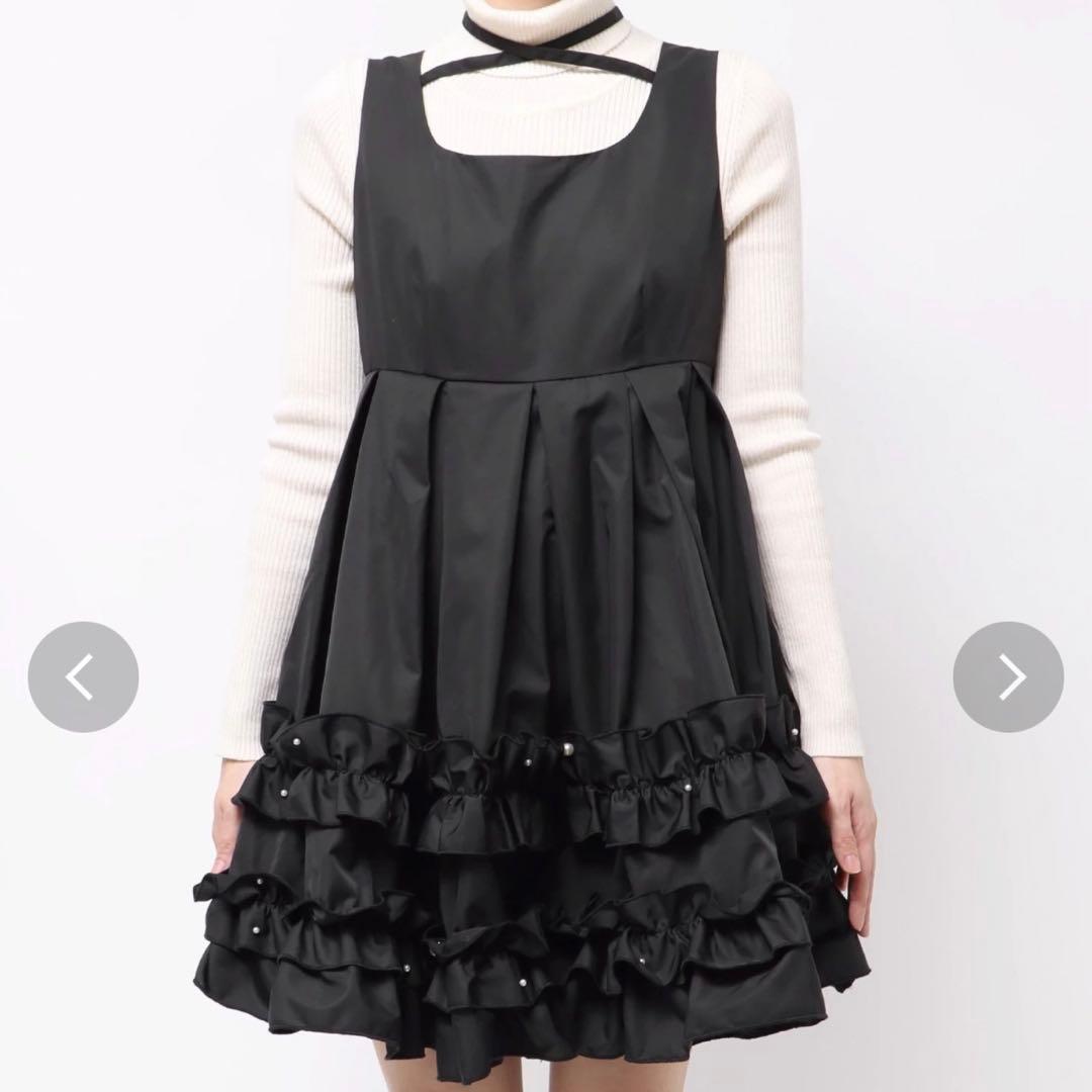 CALNAMUR ミニフリルノースリーブワンピース 黒 藤田ニコル CALNAMURの前回大人気だったシャツワンピースがフリルが足されたりして