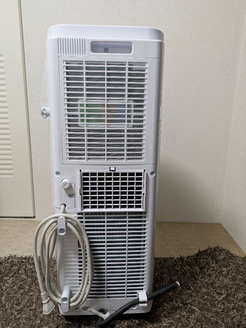 トヨトミ スポットエアコン 6〜9畳移動式 ホワイト 2022年製