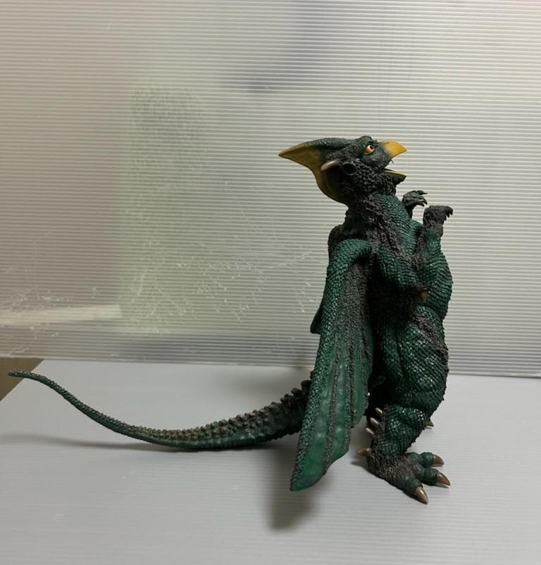 エクスプラス FAVORITE SCULPTORS LINEに『大巨獣ガッパ』 - メルカリ