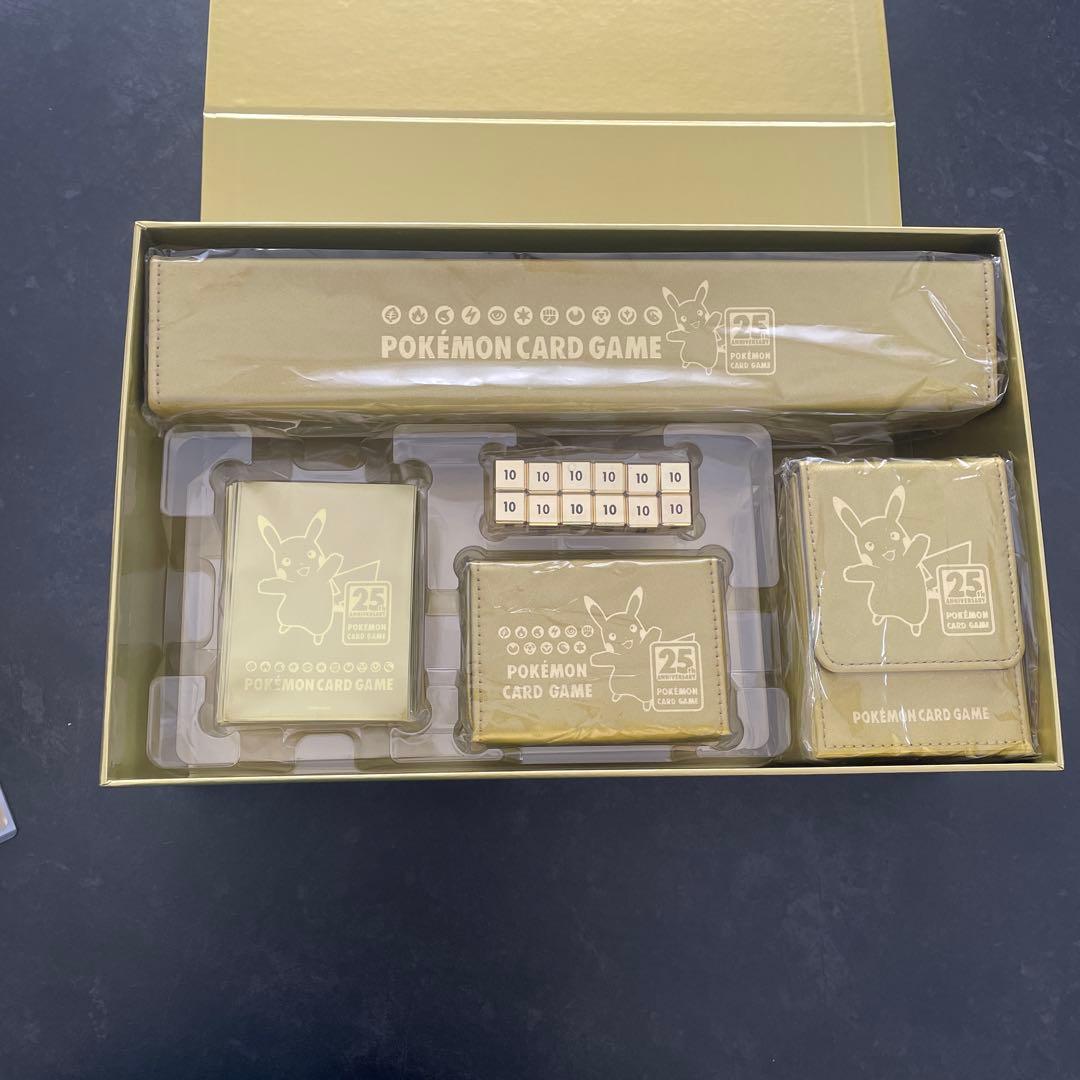 開封済】ポケカ 25thゴールデンBOX ピカチュウ - メルカリ