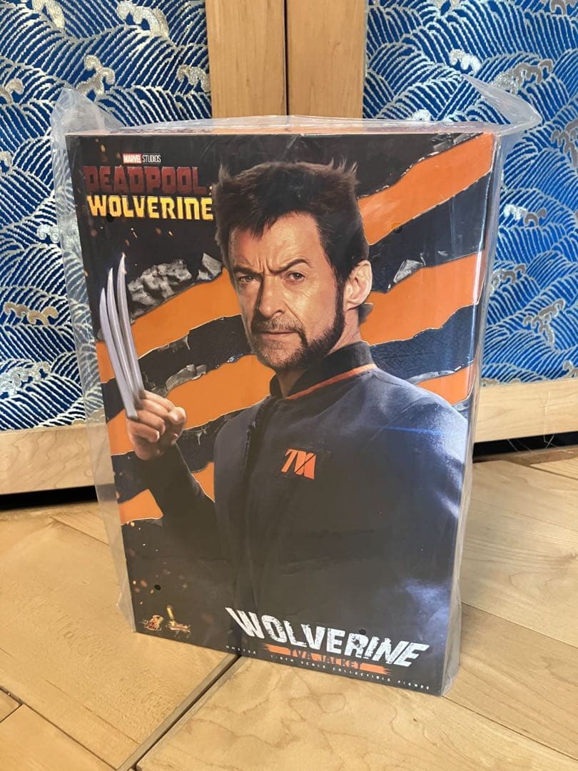 ホットトイズ MMS756 デッドプール＆ウルヴァリン 1/6TVAジャケット版