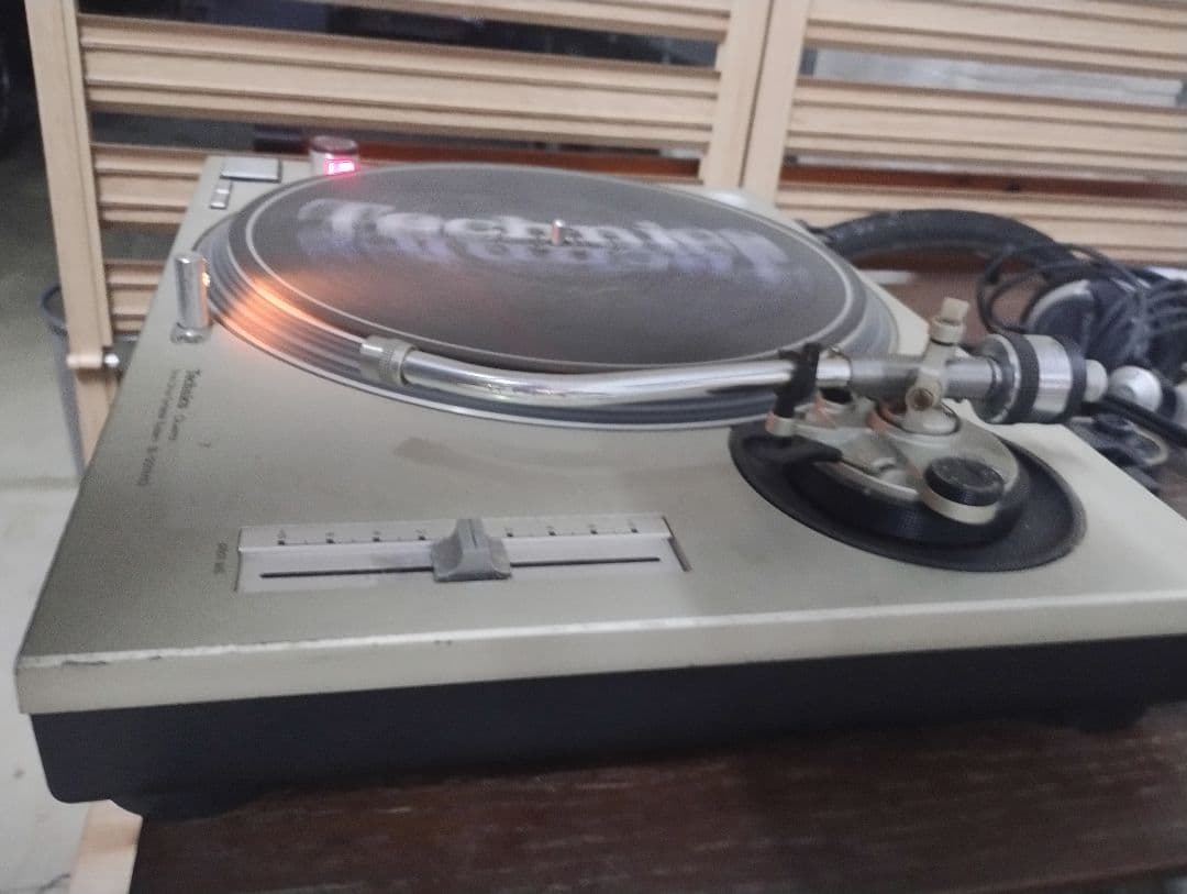 【Technic】テクニクス SL-1200MK2 難あり稼働品 Technics SL-1200mk2の仕様 テクニクス