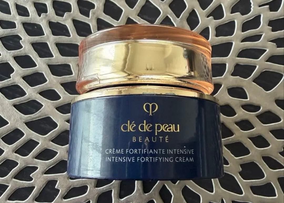 クレ・ド・ポー ボーテ クレームアンタンシヴn クリーム状乳液（夜用