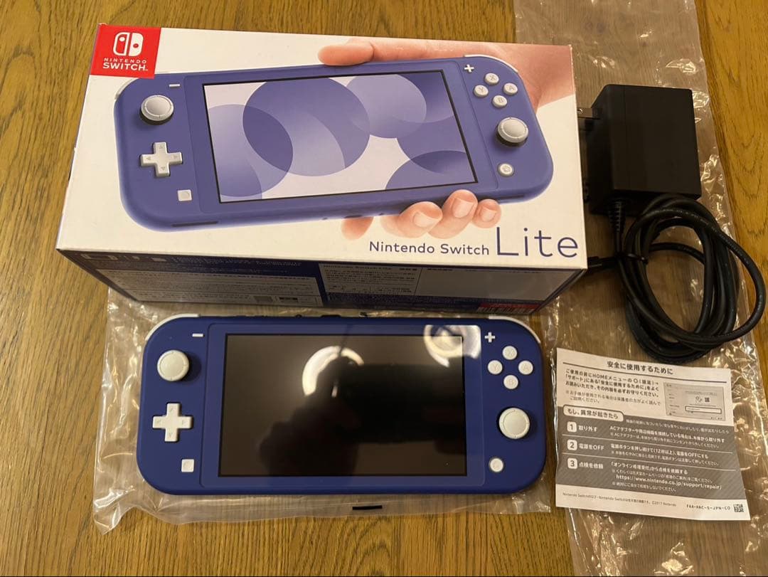 【動作品】ニンテンドースイッチライト ブルー Switch Lite 箱説 スイッチライト ブルー Switch LITE BLUE 箱付き - メルカリ